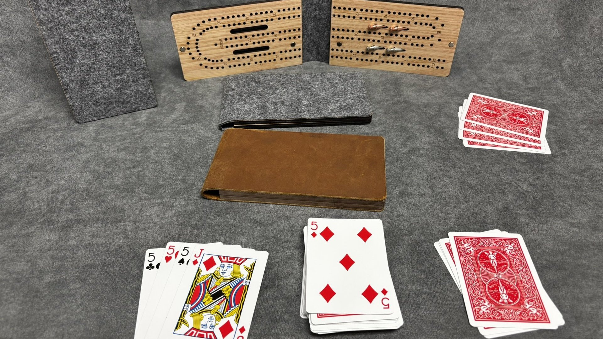 Compact Leather Folding Travel Cribbage Board with Metal Pegs – Portable Walnut Game for Camping & On-the-Go Fun