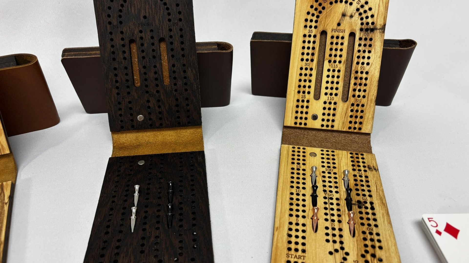 Compact Leather Folding Travel Cribbage Board with Metal Pegs – Portable Walnut Game for Camping & On-the-Go Fun